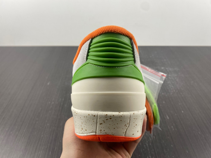 jordan 2 retro low titan dv6206-183