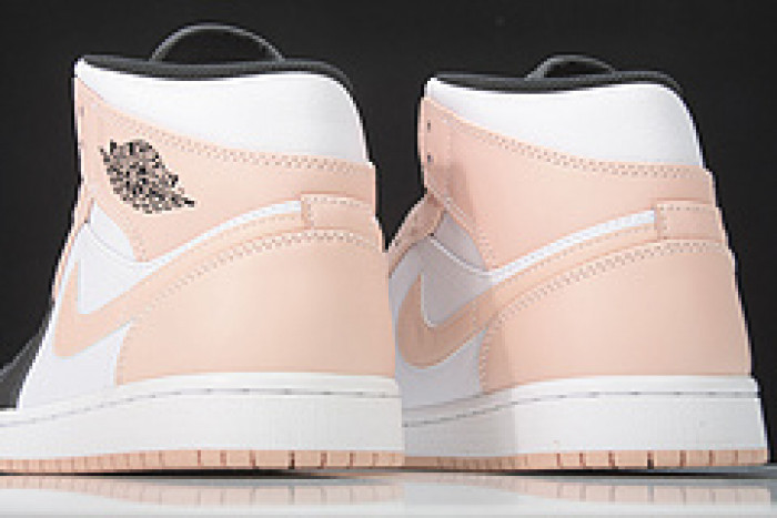 air jordan 1 mid crimson tint toe 554724-133