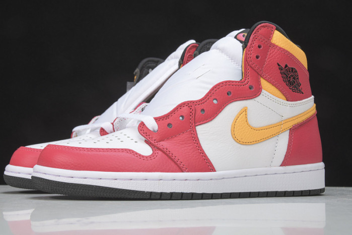 air jordan retro 1 high og “light fusion red” 555088-603