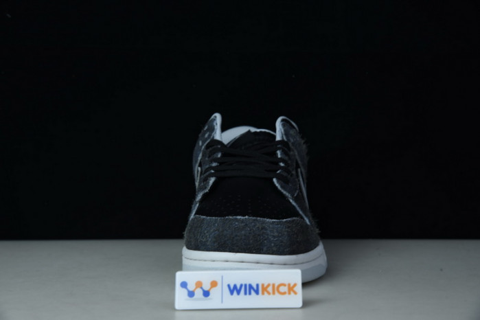 nike dunk low “zebra” dh7913-001