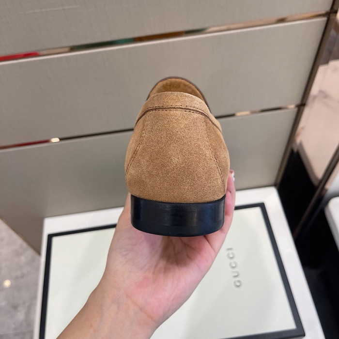 guc loafer