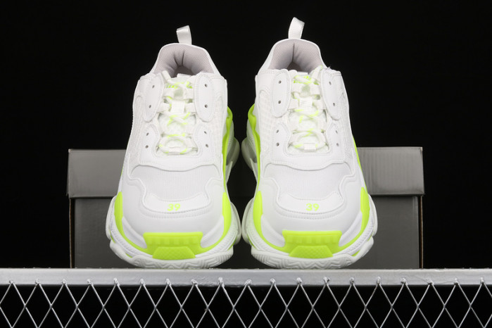 bl triple s trainers sneakers 042001