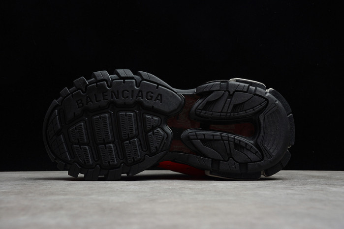 bl tess s. gomma track low sneakers red black 022509