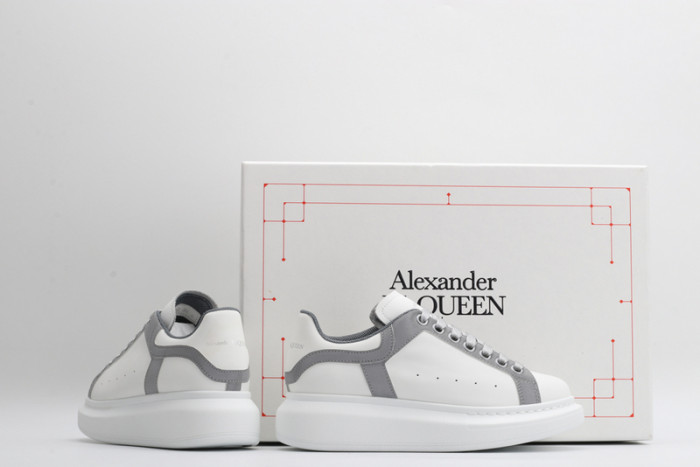 alex mcqu sneakers