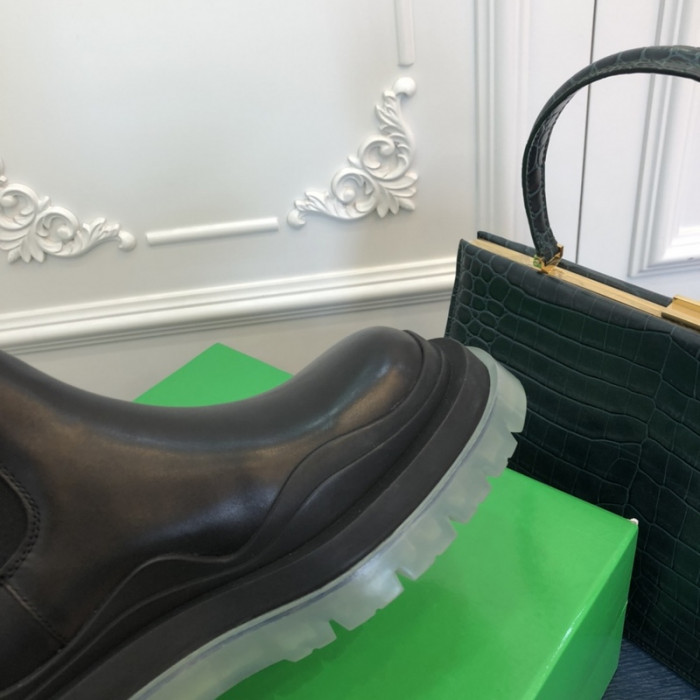 bo*te*ga Ve*ne*ta boots