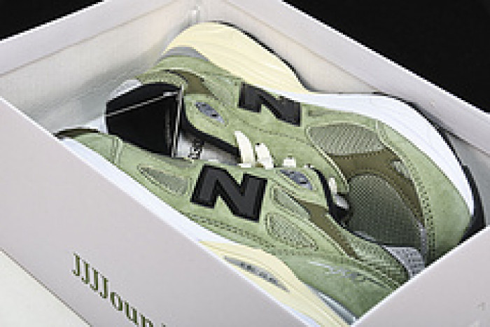 jjjjound x new balance 990v3 “olive” m990jd3
