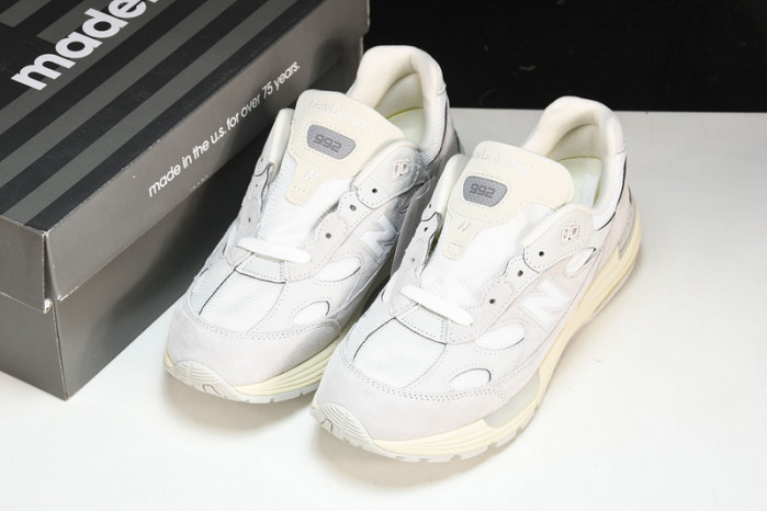 new balance 992 white silver m992md