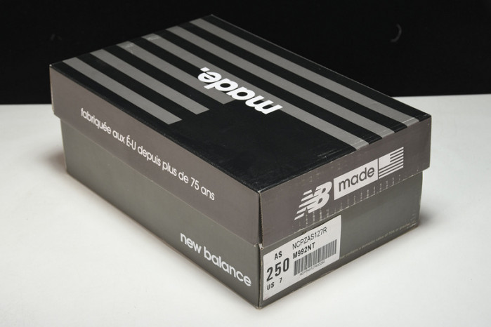 new balance 992“tropical” m992nt