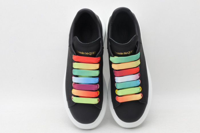 alex mcqu sneakers