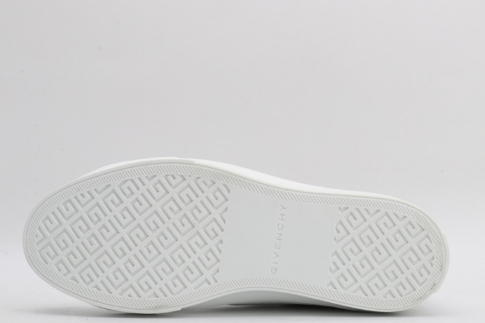 given*chy sneakers gv-09