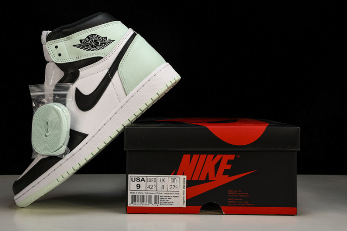 air jordan 1 retro high og nrg "igloo" 861428-100