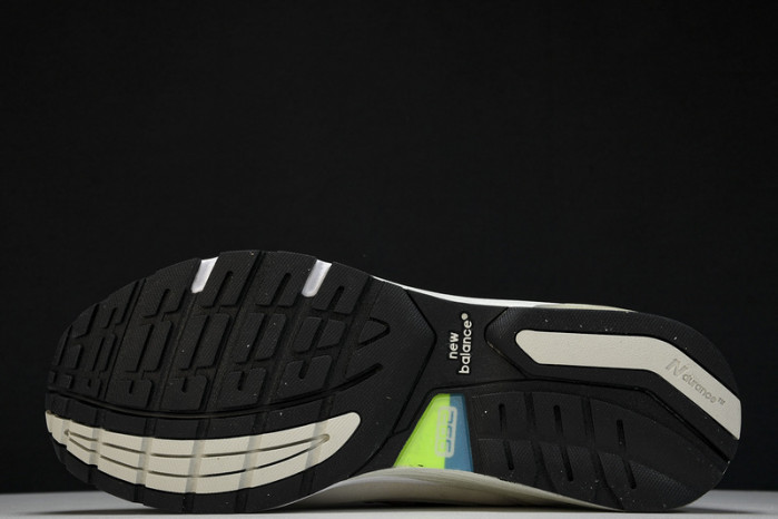 new balance 992 white neon cyan m992da