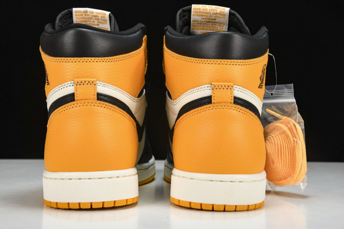 air jordan 1 high og “yellow toe”555088-711