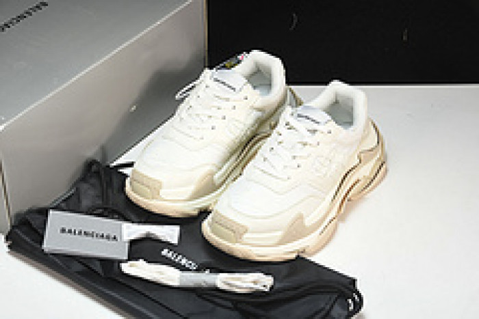 bl triple s trainers sneakers bts-13
