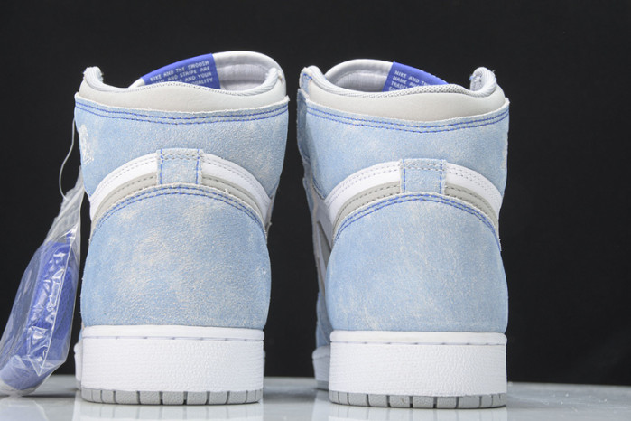 air jordan 1 high og hyper royal 555088-402