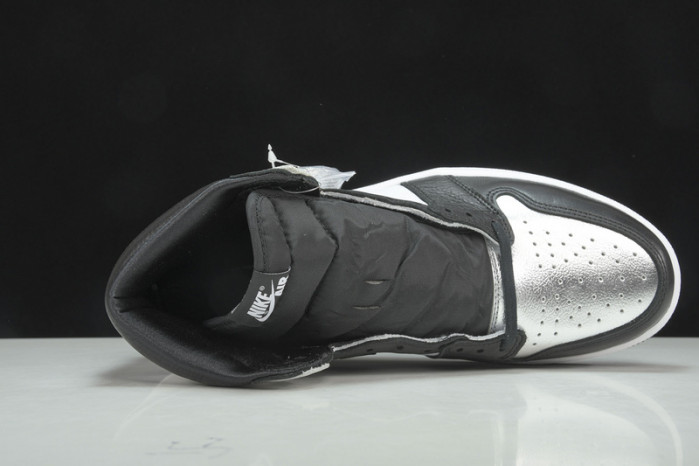 air jordan 1 high og wmns “silver toe” (red box) cd0461-001