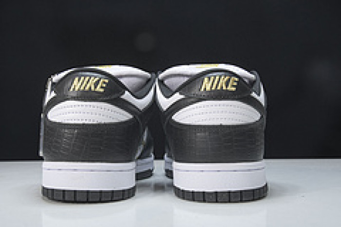 nike sb dunk low dh3228-102