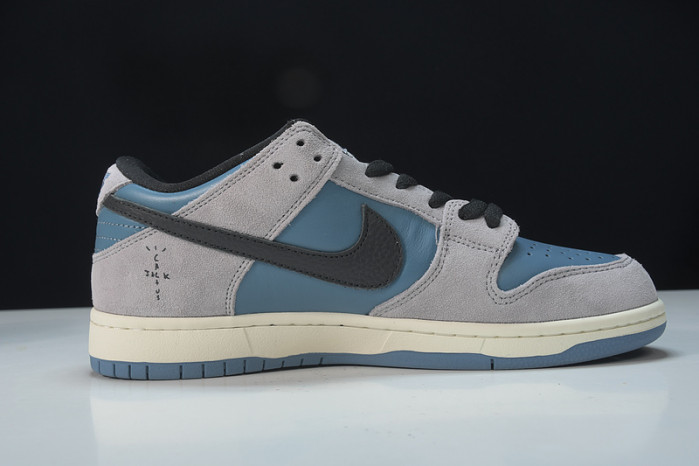 nike dunk low cu1726-400