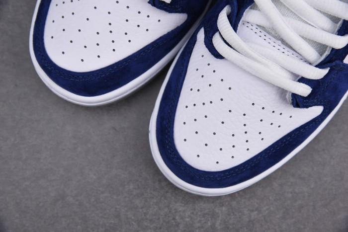 nike dunk sb low ishod wair "bmw" 839685-416