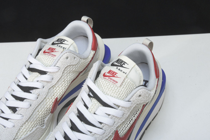sacai x nike vaporwaffle 3.0 cv1363-100