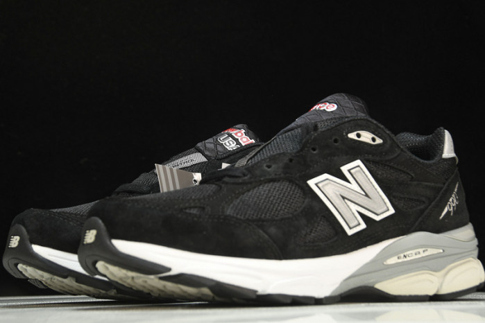 new balance 990v3 black white m990bs3