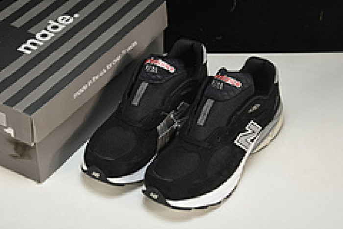 new balance 990v3 black white m990bs3