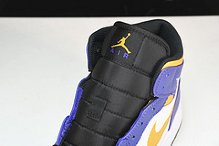jordan 1 mid lakers (2022) dq8426-517