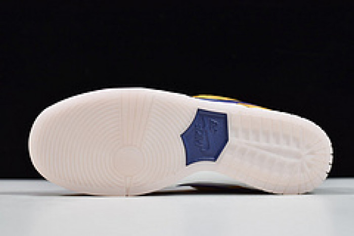 nike sb dunk low laser orange bq6817-800