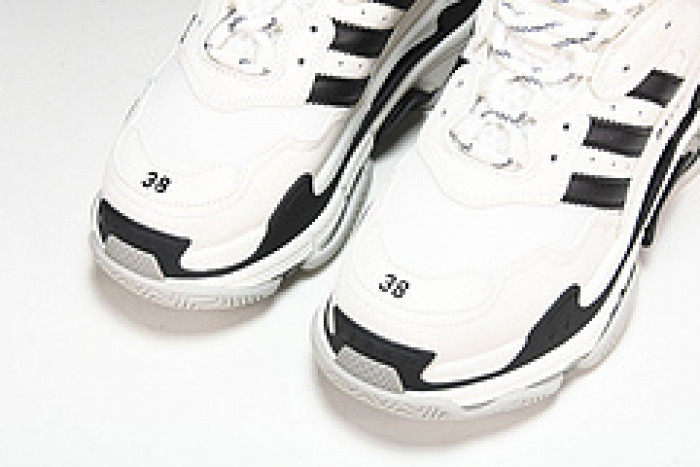 bl triple s trainers sneakers bts-04