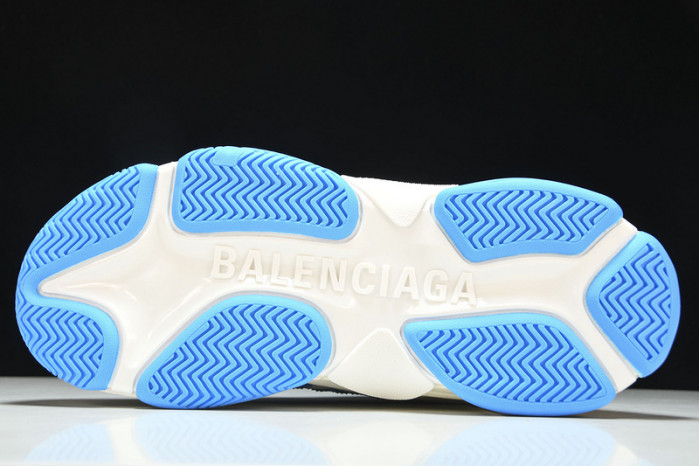 bl triple s trainers sneakers bts-07