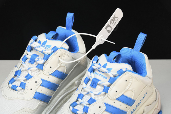 bl triple s trainers sneakers bts-07