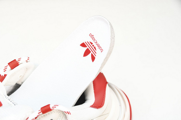 bl triple s trainers sneakers bts-08