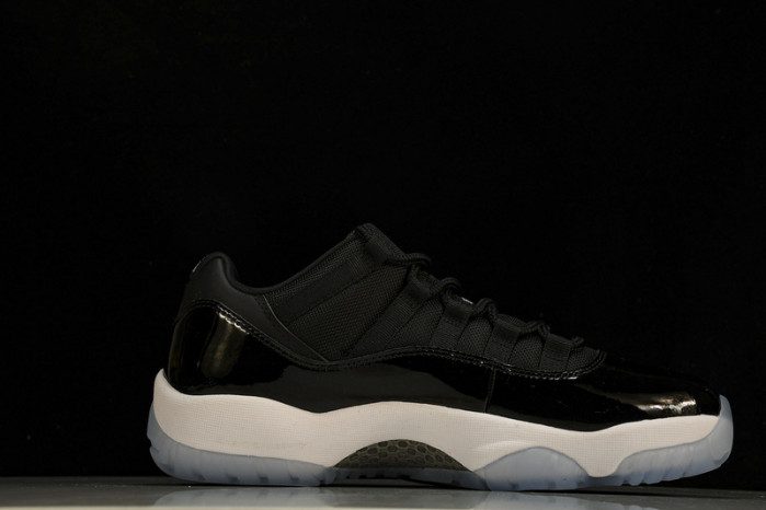air jordan 11 “space jam" fv5104-004
