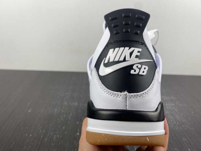 nike sb x air jordan 4 dr5415-100