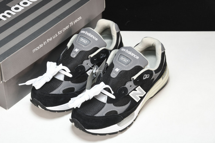 new balance 992 black grey suede m992eb