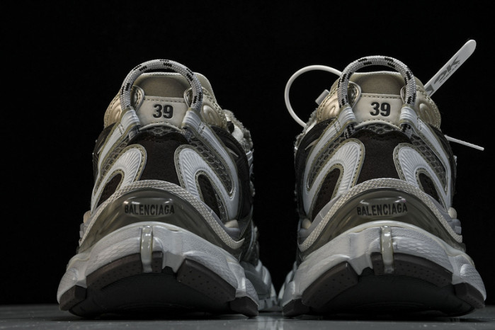 bl track trainers sneakers 779066-w3rbxp-2000