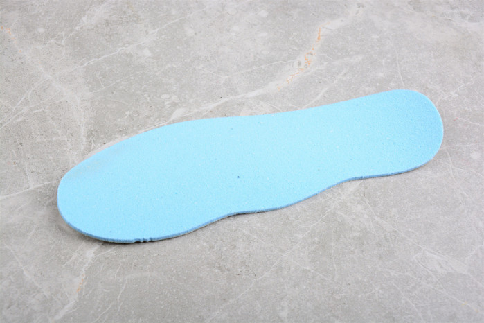 ad low-top sneaker 23031310