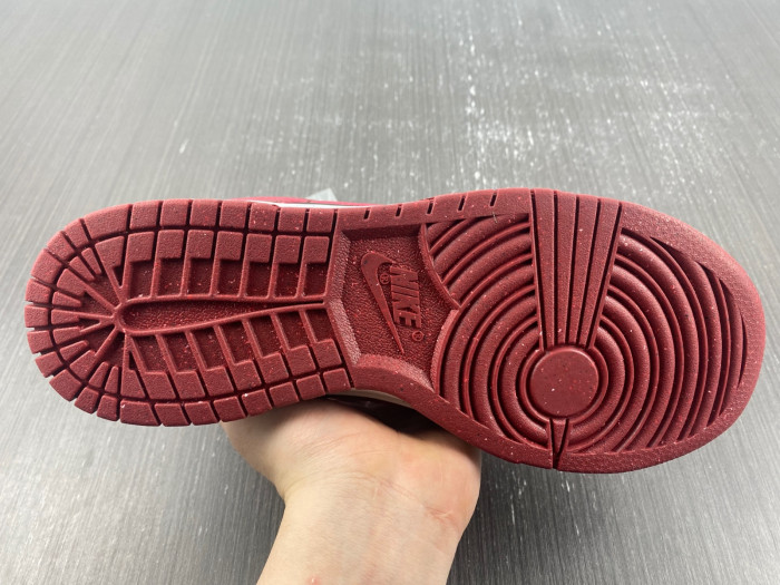 nike dunk low next nature dark red/black dn1431-002