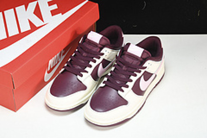 nike dunk low “valentine’s day” dr9705-100