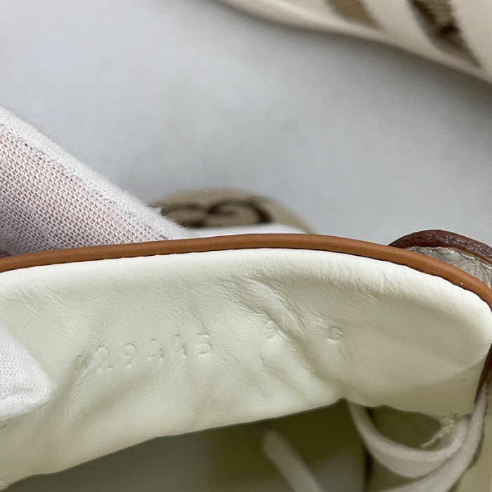 ad low-top sneaker 90628