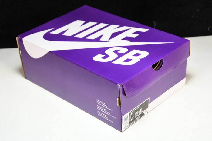 nike sb dunk low born x raised one block at a time fn7819-400