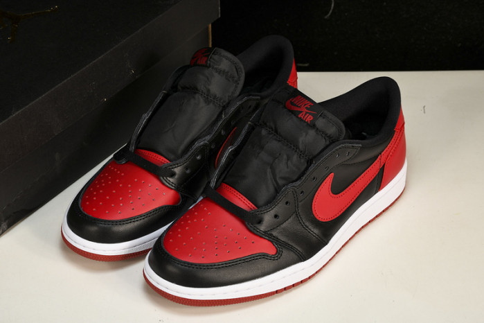 jordan 1 retro low bred 705329-001