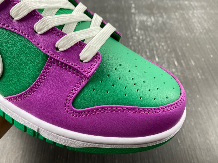 nike dunk low stadium green fuchsia (women