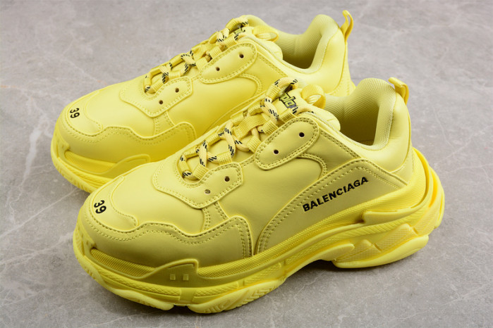 bl triple s trainers sneakers 524039