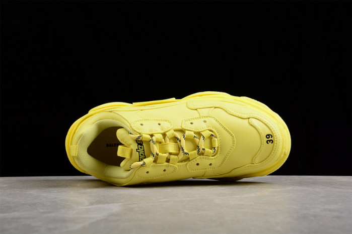 bl triple s trainers sneakers 524039