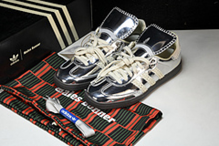 ad low-top sneaker 240506001