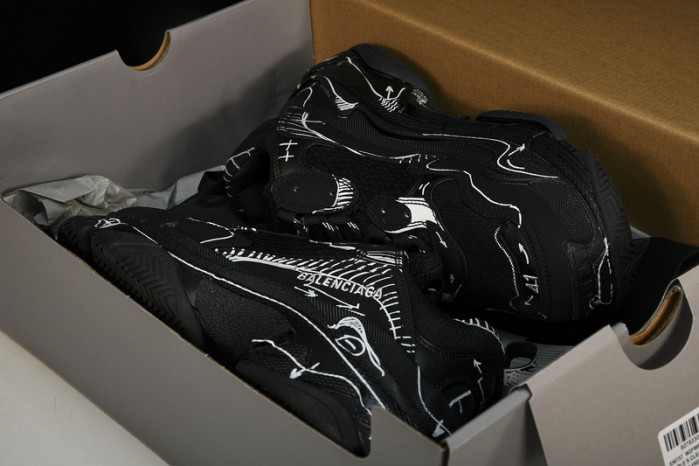 bl triple s trainers sneakers bts-15