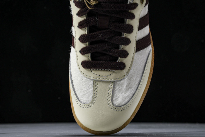 ad low-top sneaker gazelle indoor ie0586