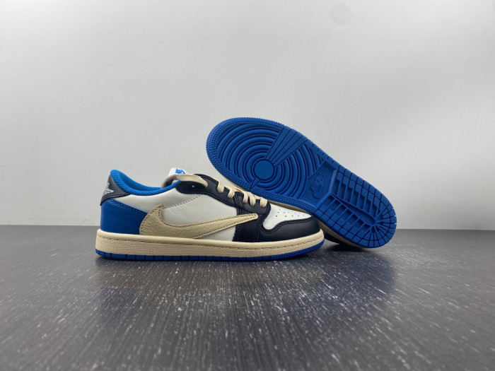 (kids)travis scott x fragment x air jordan 1 low og dm7866-1401