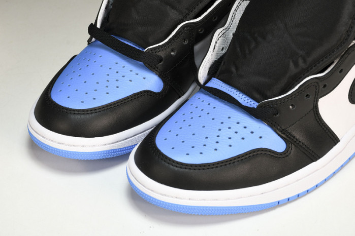 air jordan 1 retro high og “university blue” dz5485-400